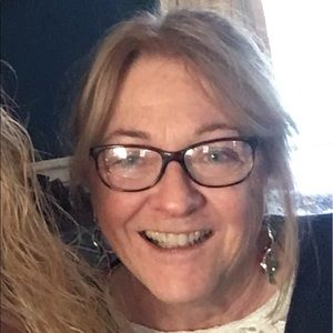 Meet your Posher, Madeline